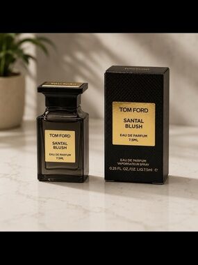 Tom Ford Santal Blush Perfume Bottle in Black and Gold
